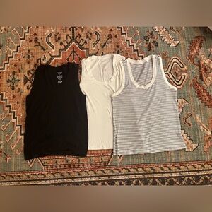 Lot of 3 Nine West Tank Tops Size Large